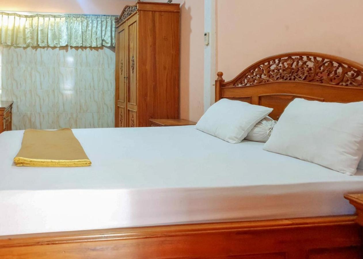 Hotel Mario Pulana Bone Watampone Экстерьер фото